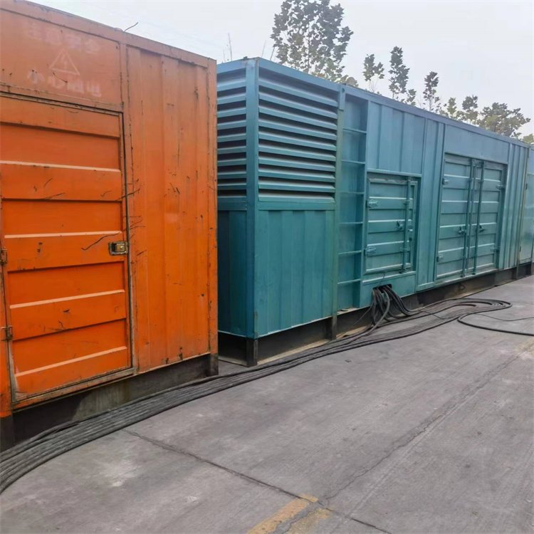 建平如何选择适合 600kW 柴油发电机组的热继电器？