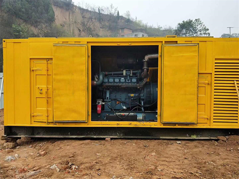 建平发电机租赁冷却液的沸点降低到多少时需要更换