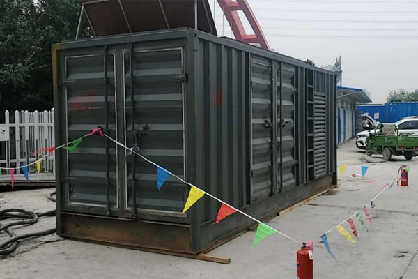 建平发电机租赁空气滤清器多久更换一次?