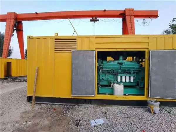 建平冬季低温环境下，500KW发电机组应该选择什么类型的启动电瓶？